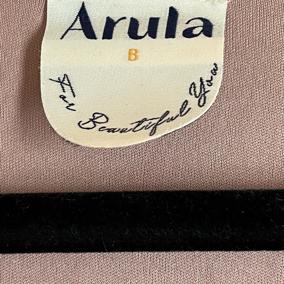 Arula Rose Gold Flutter Sleeve Top - Picture 3 of 4